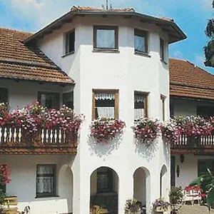 Kieslinger Hilde Bauernhof Arrach