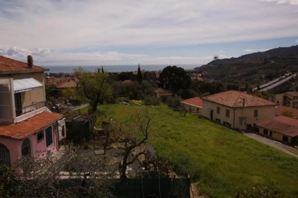 Casa Belvedere Diano Castello Italy